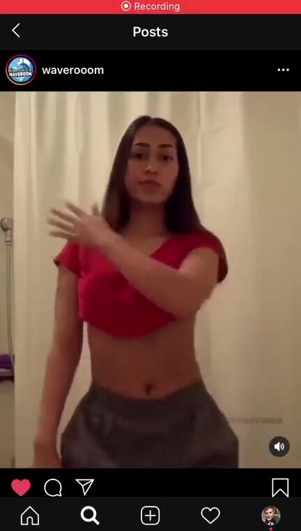 guys ... who is this ?? upvote to bump up the search