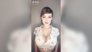 Sexy TikTok Girls: How she gets u to nod YES ♥️♥️ #1