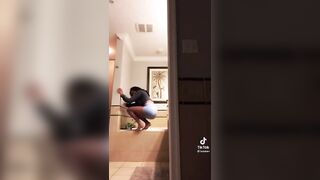 TikTok Feet: @isavbarr #4