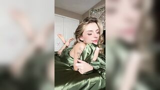 TikTok Feet: Let’s order in #2