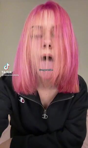@Misscanedaily Noice