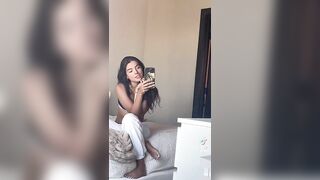 TikTok Feet: Remember her? She’s back #4