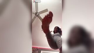 TikTok Feet: Hot chick live rn #4