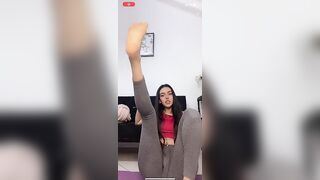 TikTok Feet: She’s too hot #1