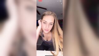 TikTok Feet: Therealivyc small sole flash #3