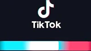 TikTok Feet: black nail polish #4