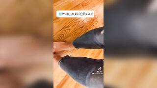 TikTok Feet: Toe wiggle #2