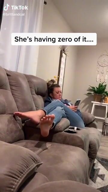 Guy loves showing off wife’s feet ????
