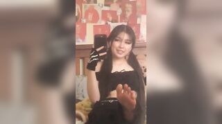 TikTok Feet: upvote if u want more of this girl #4