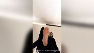 TikTok Feet: Upvote for more :) #4