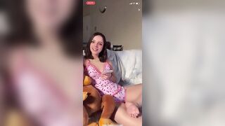 TikTok Feet: joannainusa #4