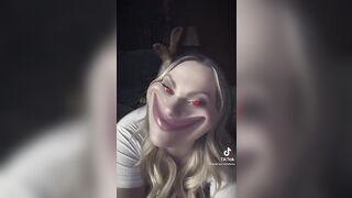 TikTok Feet: blondes soles and arches #4