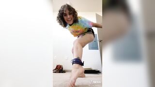 TikTok Feet: It’s ok she’s just kinky #4