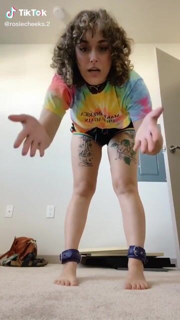 It’s ok she’s just kinky