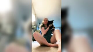 TikTok Feet: No this isnt about the cat #4