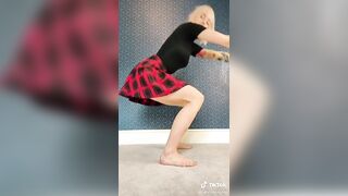 TikTok Feet: Hope to see more trying this trend #4