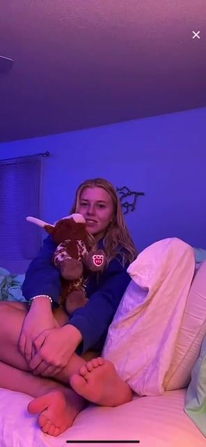 I’ve never seen so many feet dudes in one live ???? but I’m not complaining ????