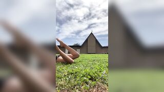 Tiktok Nipslips: Flying shirt #4