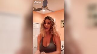 Hot TikTok: Jiggley blonde ♥️♥️ #2