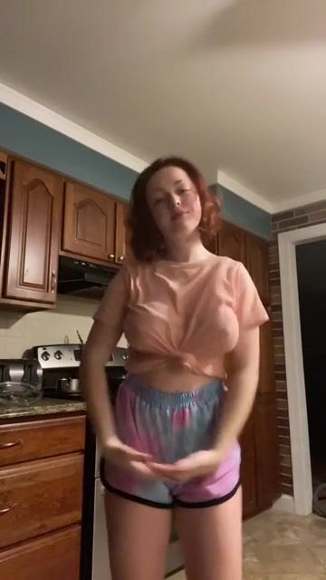 Big and bouncy no bra