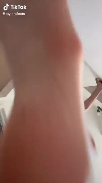 @ is @taylorsfeets she has more on her page