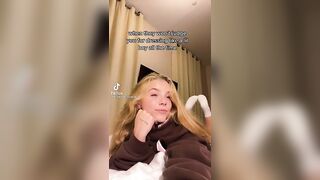 TikTok Feet: What I would do to see Anna’s soles #2