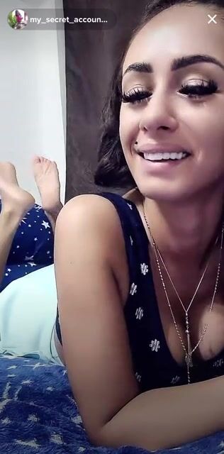 Hot ???? soles Latina feet live on TikTok
