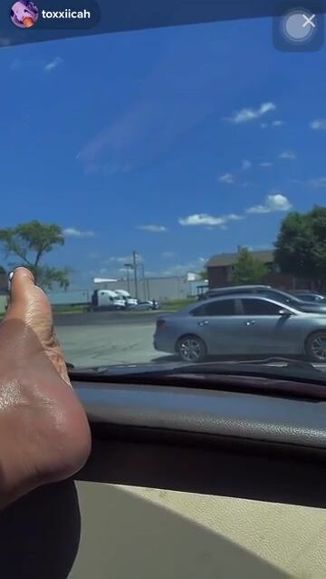 @toxxiicah was live at her car from a lovely wonderful Monday!!