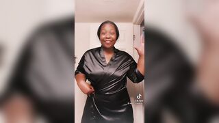 TikTok Clap: She like to Move That #2