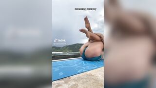 NSFW TikTok: @mariaamrz11 hot yoga stretching #3