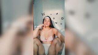 NSFW TikTok: @thamynatural thamy ☘️ leg spread #2