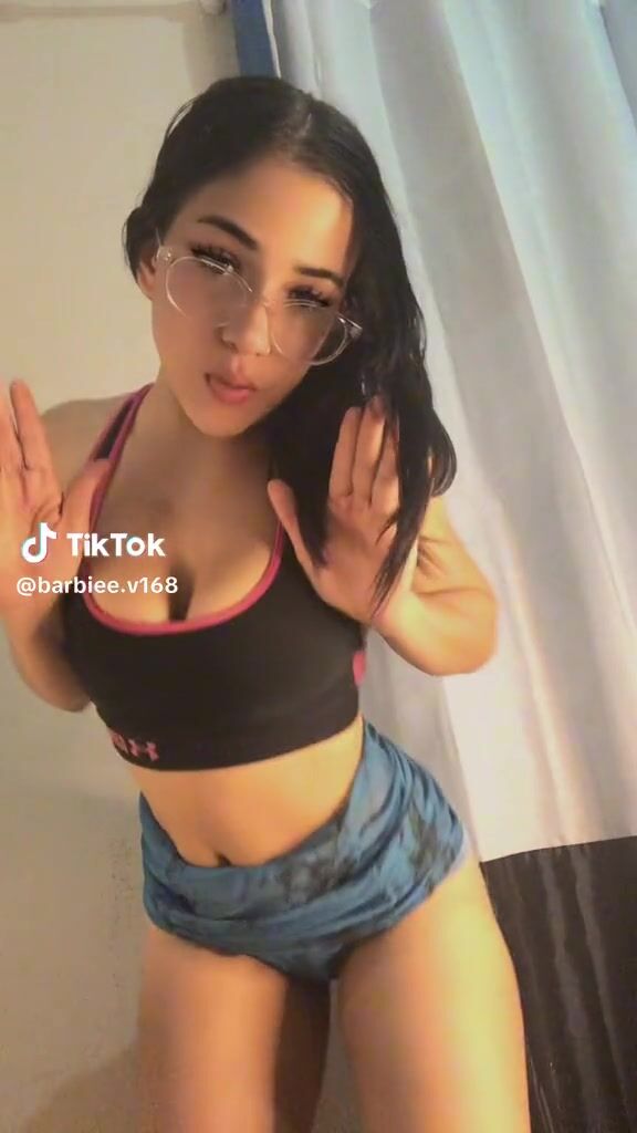 @barbiee.v168 taking off her panties and dancing sexy barbiee.v1