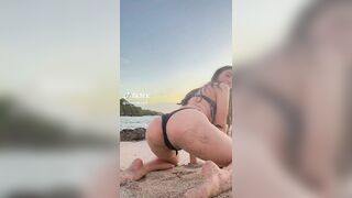 NSFW TikTok: @silvexluay1 Silver Riot bikini yoga twerking #4