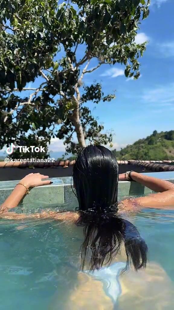 @karentatiana22 Big booty latina bikini sexy