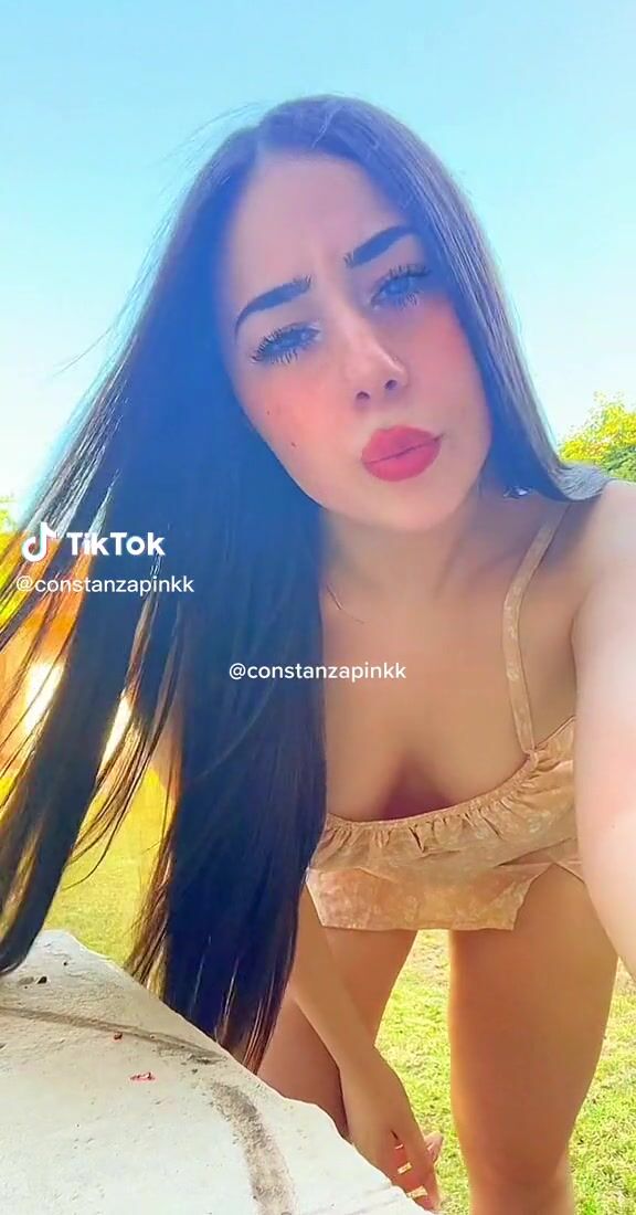 @constanzapinkk outdor sexy dance