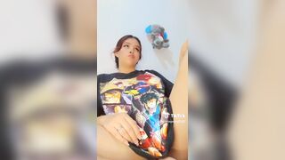 NSFW TikTok: @jazminpena2107 jazminpena2107 leg spread cameltoe #4