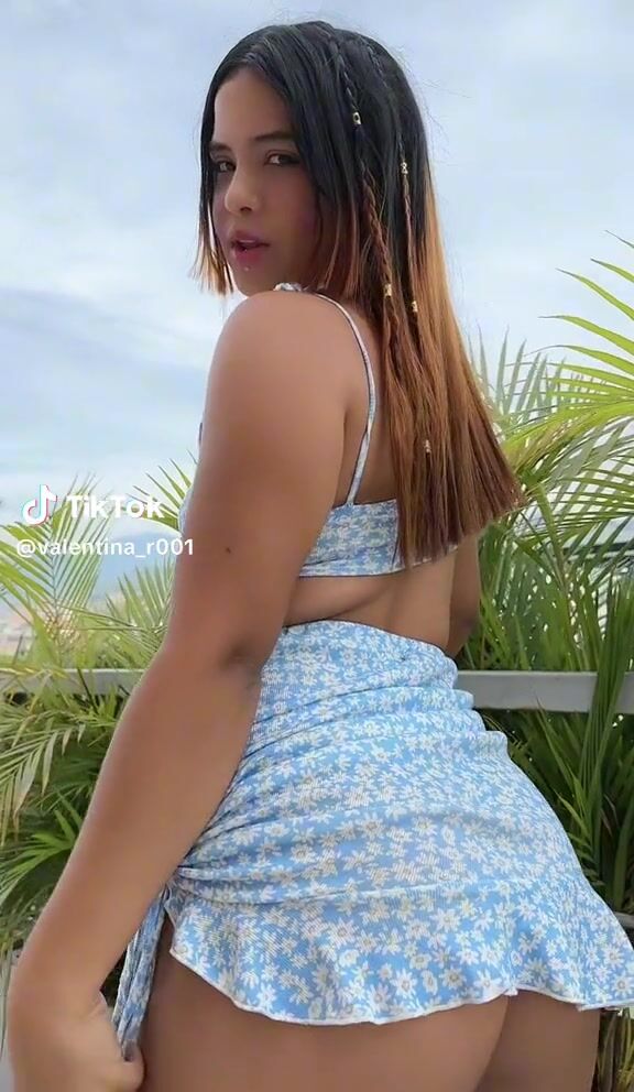 Hot upskirt gstring twerk @valentina_r001 Valentina rodriguez ????????????