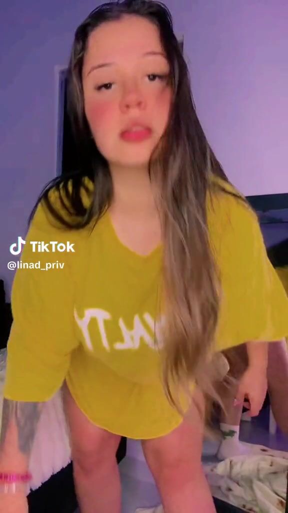 @linad_priv Linad_priv hot gstring twerking pink underwear