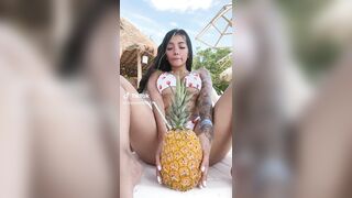 Bikini leg spread pussy lips annysmith027 ????AnnySmith02????