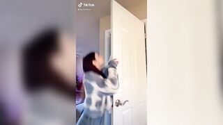 Sexy TikTok Girls: Whore on the door #2