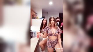 Sexy TikTok Girls: Bitch thicc... #4