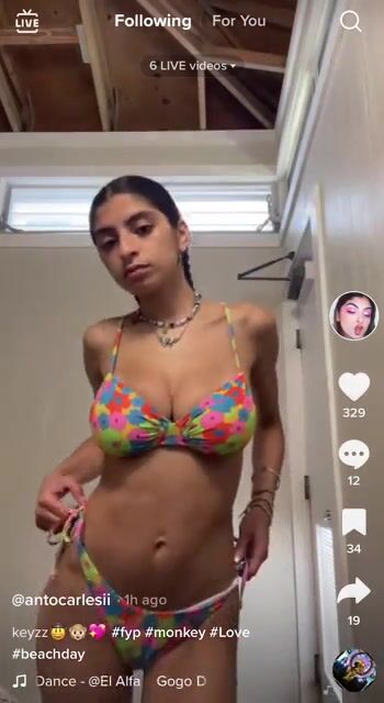 Thotty and a hottie ????