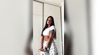 Sexy TikTok Girls: Find me the error on this body #2