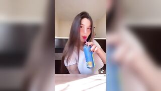 Sexy TikTok Girls: That jiggle.. #4