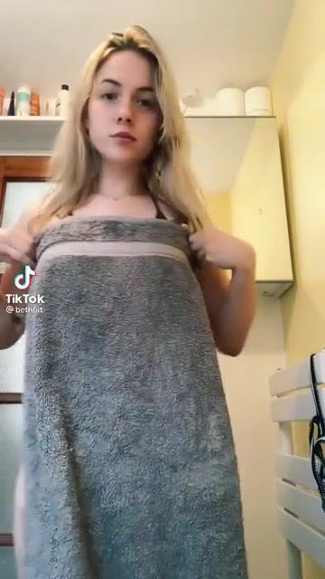 Nice ass blonde girl....