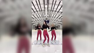 Sexy TikTok Girls: Thots on ice #4