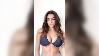 Sexy TikTok Girls: How to style a bikini #3