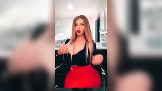 Sexy TikTok Girls: Bimbo queen #1