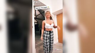 Sexy TikTok Girls: That jiggle 10/10 #2