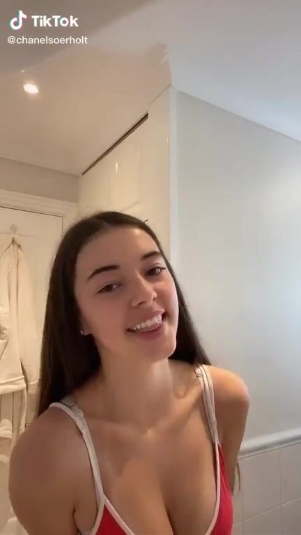 I know you guys hated me for not @, so here is my redemption